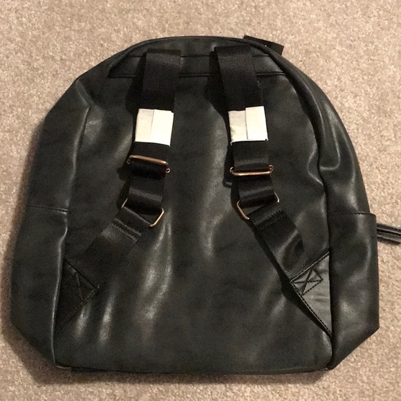 Ulta black backpack - Picture 2 of 3